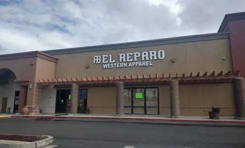 El Reparo Boots Salinas, business photo 1