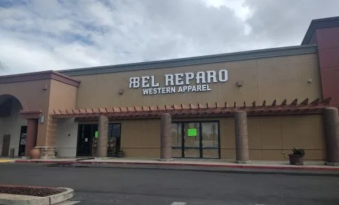 El Reparo Boots Salinas business photo
