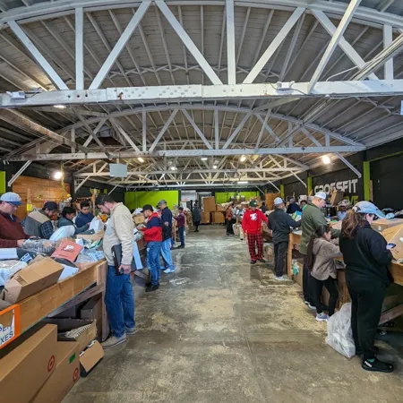 Salinas Liquidations, business photo 1