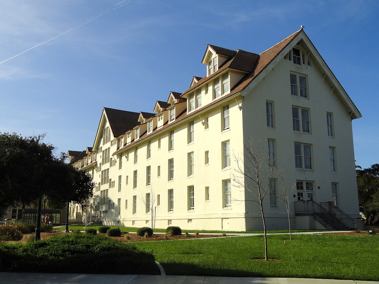 Herrmann Hall - Naval Postgraduate School - DSC06796