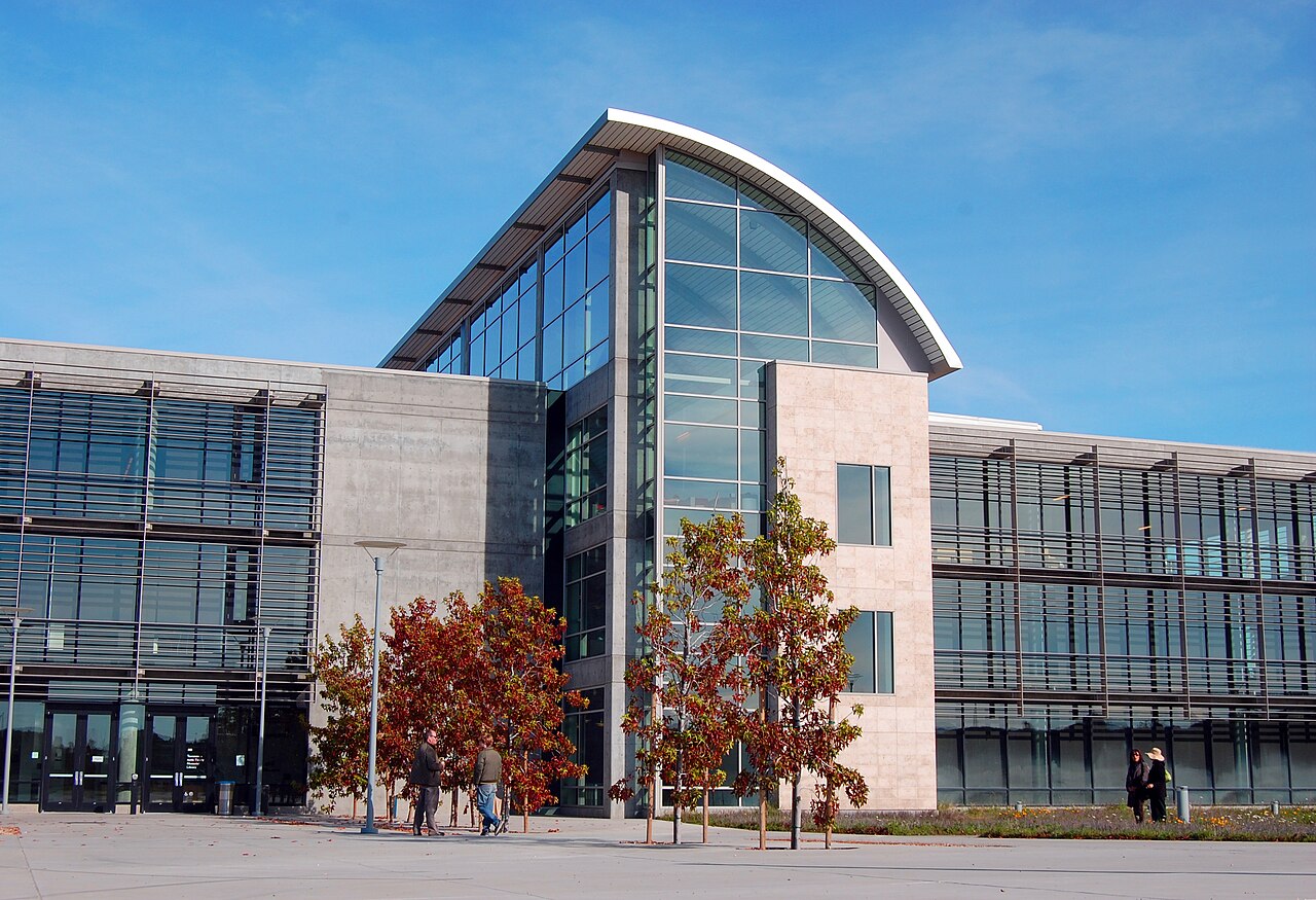 CSU Monterey Bay Library, California State University-Monterey Bay